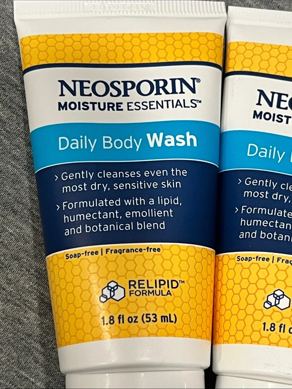 NWT Neosporin Moisture Essentials Daily Body Wash (1.8 oz) (Pack of 2)